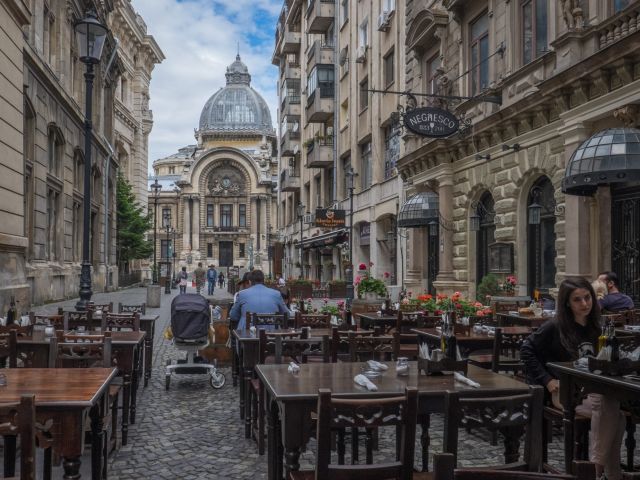 İstanbul Çıkışlı Romanya Transilvanya Turu: Bükreş Şehir Turu, Romen Gecesi ve Sinaia – GTRM01