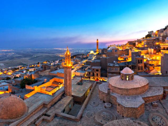 İstanbul Çıkışlı GAP Turu: 3 Gece Otel, Mardin, Diyarbakır ve Nemrut – GTGP04 — fotoğraf 3