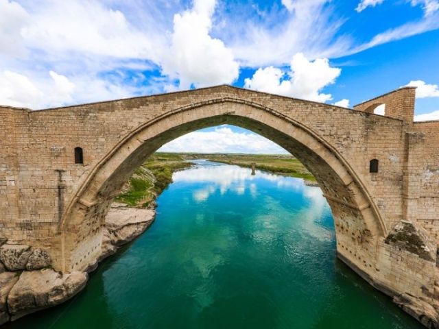 Ankara Çıkışlı Doğu Anadolu ve Nahçıvan Turu: Diyarbakır, Hasan Paşa Hanı ve Cahit Sıtkı Tarancı Evi – GTDA07 — fotoğraf 4