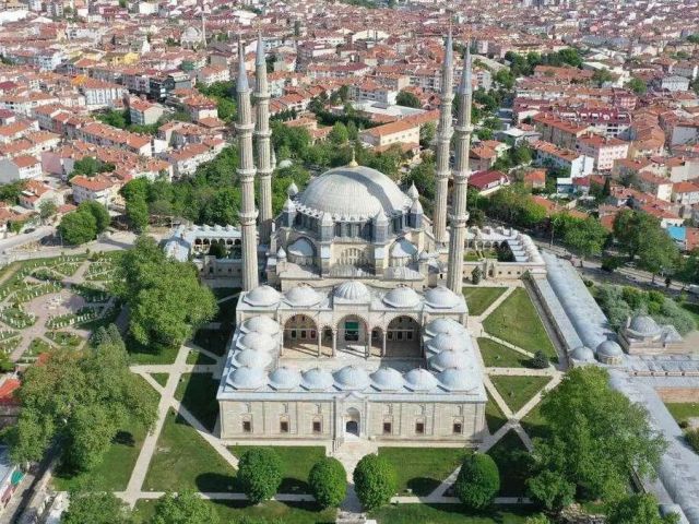 İstanbul Çıkışlı Marmara'nın Tarihi Başkentleri Turu: İznik, İznik Ayasofya Camii ve Süleyman Paşa Medresesi – GTMM07 — fotoğraf 10