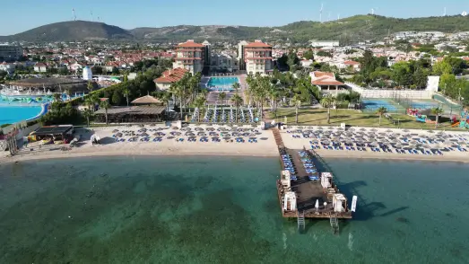 Radisson Blu Resort & Spa Hotel Çeşme