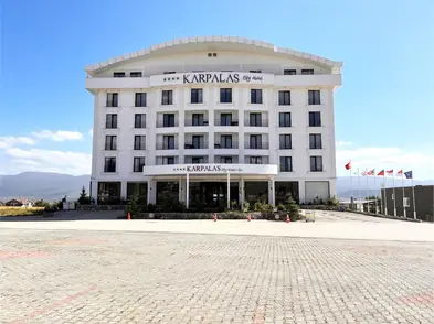 Karpalas City Otel & Spa