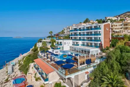 Meis Exclusive Hotel