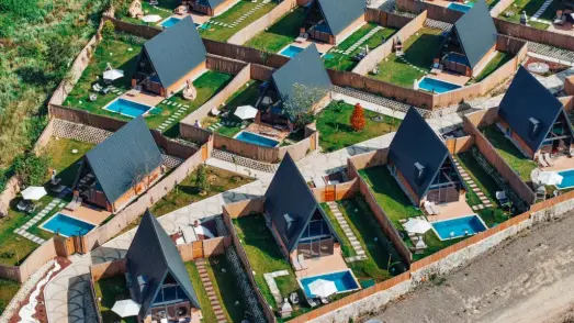 Restoranı Bulunan Tesiste Özel Havuzlu, Jakuzili Bungalov ve Villalar | GV125